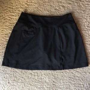 Black Cabi skort size s